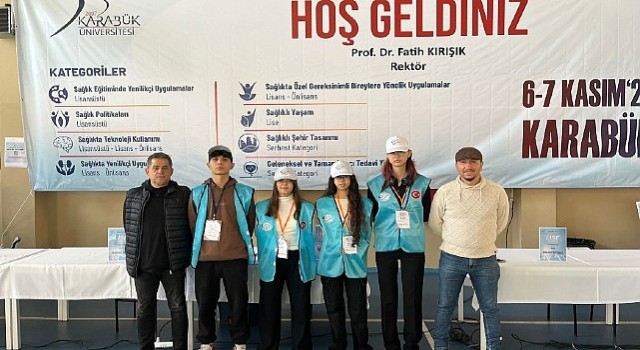 Başkan Topaloğlu, Göynük Fen Lisesi’ni tebrik etti