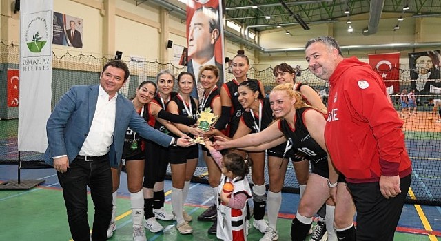 Türkiye Veteran Voleybol Turnuvası’nda şampiyonlar belli oldu