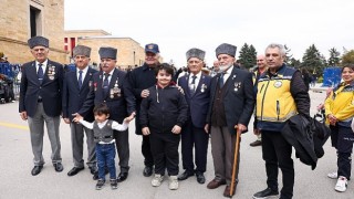 Çankaya Belediyesi, Kore Gazisini Ata’nın Huzuruna Götürdü